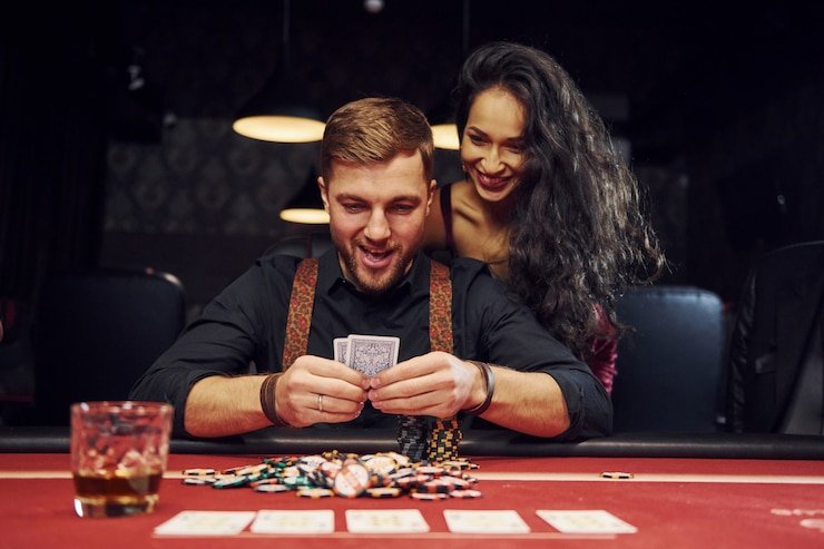 Pengguna petetogel mengakses halaman FAQ dengan berbagai pertanyaan dan jawaban informatif